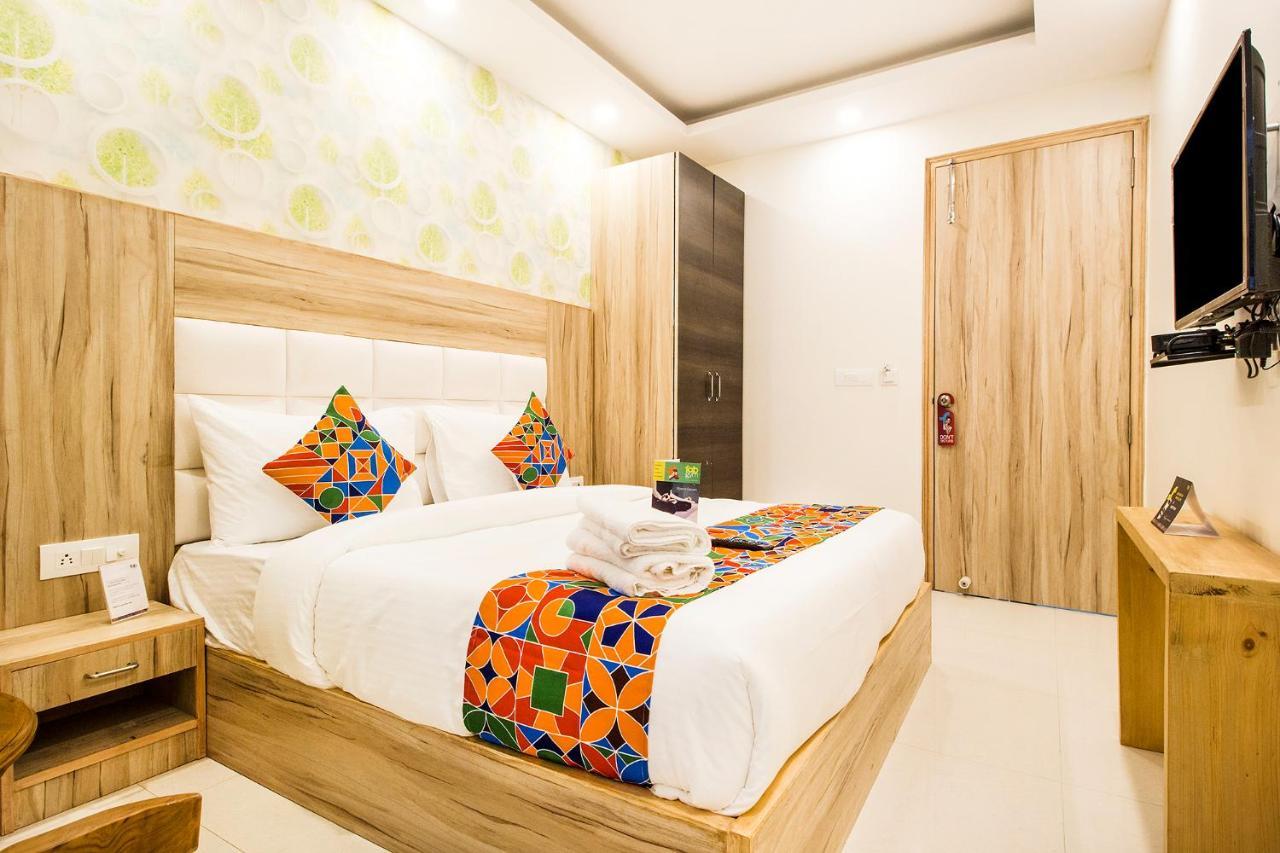 Fabhotel Modesty Delhi Airport Neu-Delhi Exterior foto